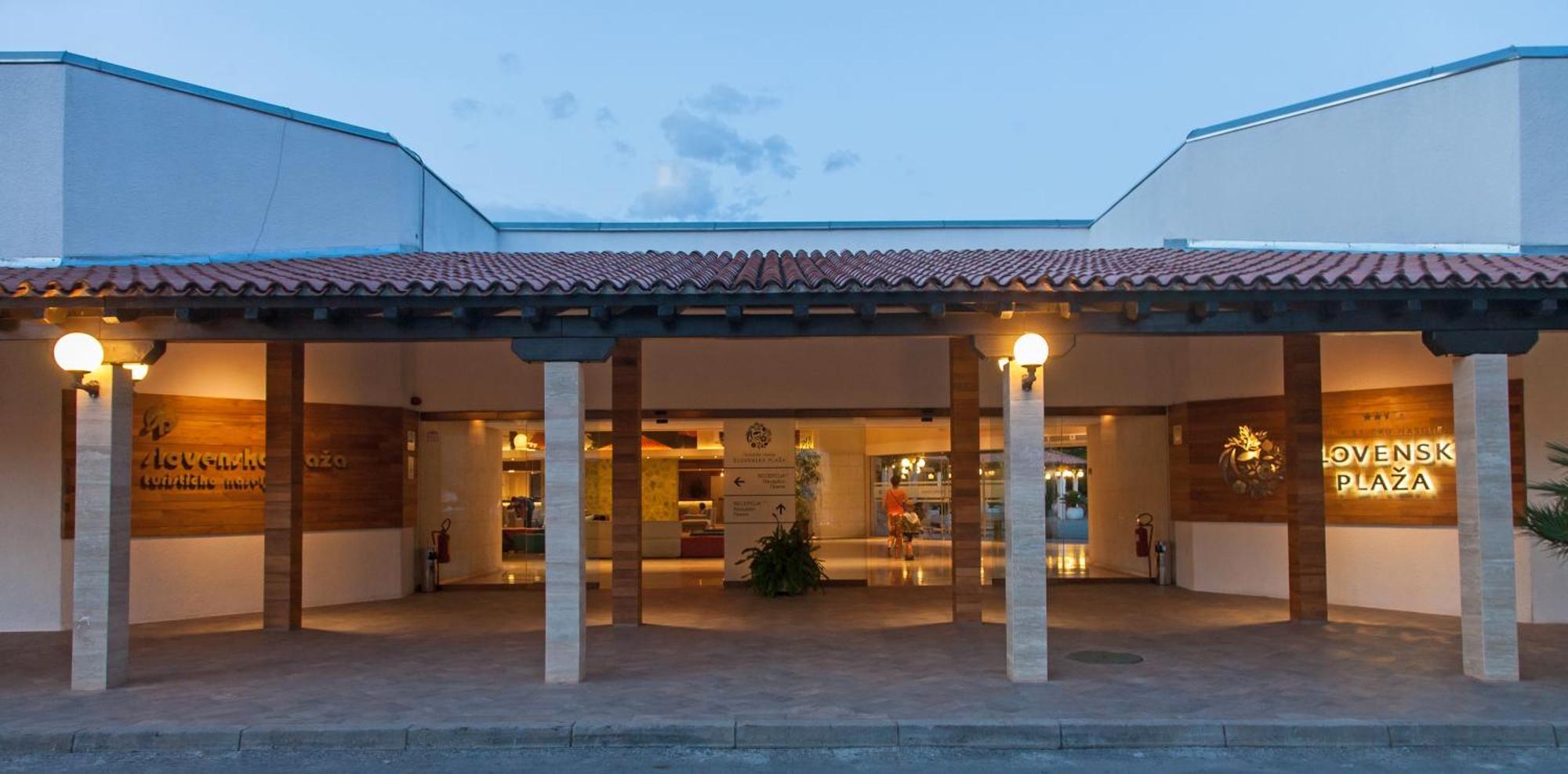 Hotel Slovenska Plaza Standard Budva Bagian luar foto