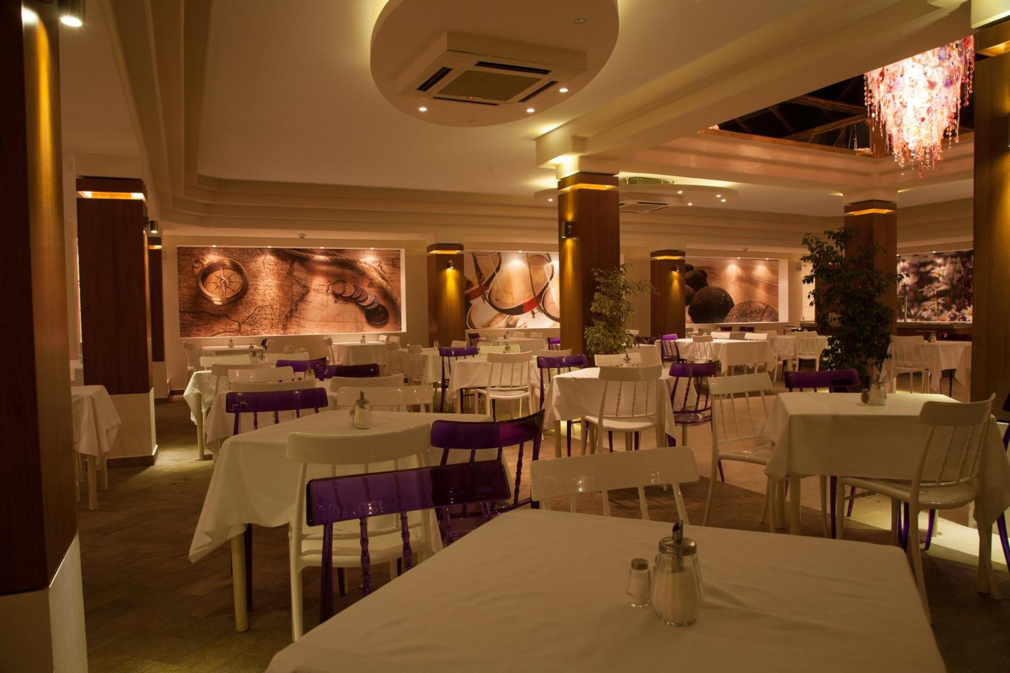 Hotel Slovenska Plaza Standard Budva Bagian luar foto